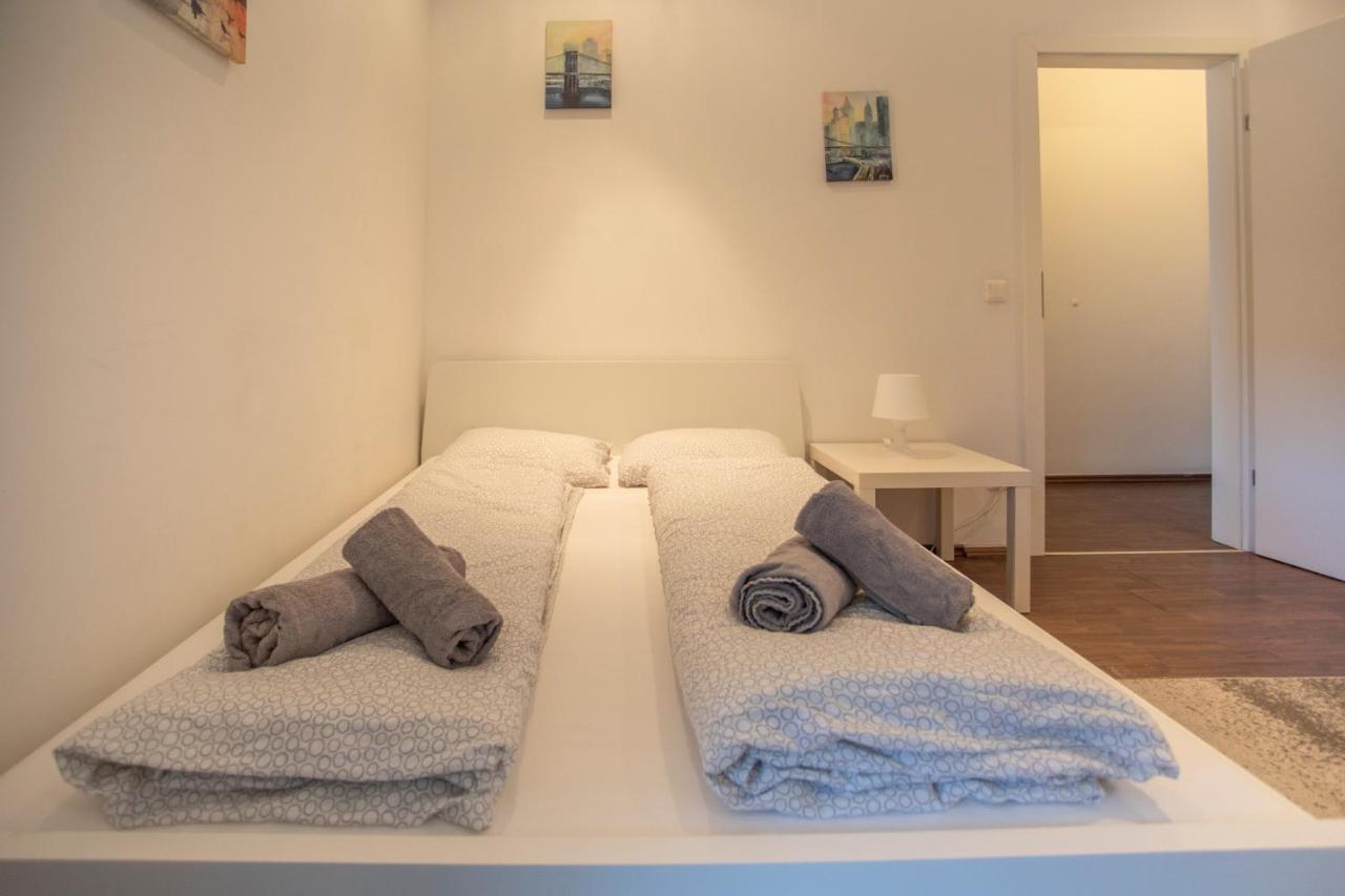 Innsbruck City Center Duplex I 24H Self-Check-In Exterior photo