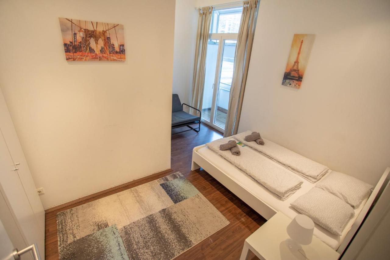 Innsbruck City Center Duplex I 24H Self-Check-In Exterior photo